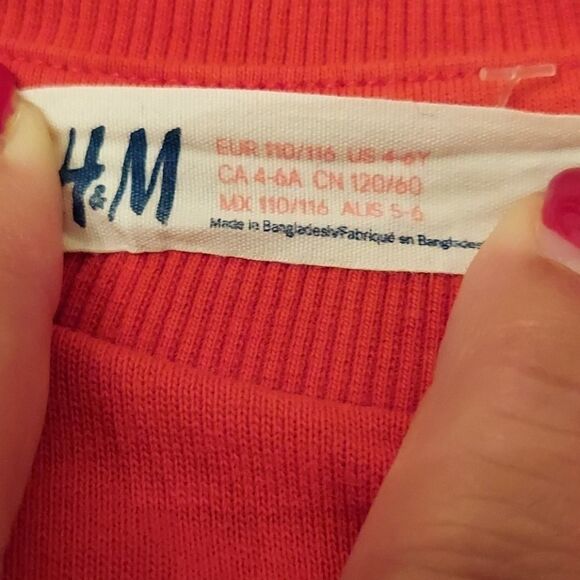 H&M Red Moose Wearing Sunglasses Sweatshirt Sz 4-6 - Picture 2 of 2